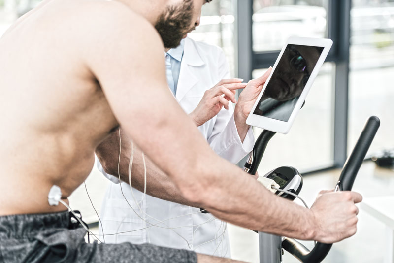 Akútny a chronický koronárny syndróm (infarkt myokardu, stabilná a nestabilná angina pectoris)
